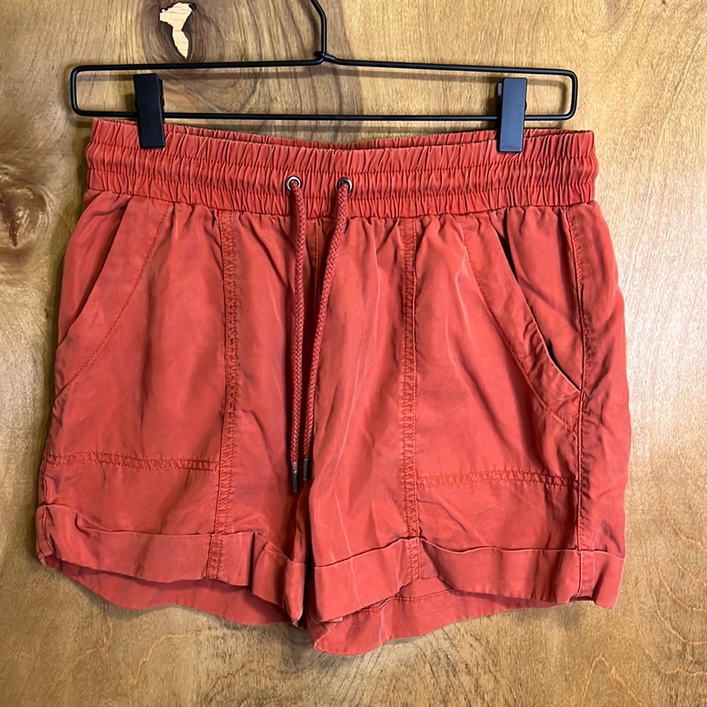 Universal Threads shorts sz XS